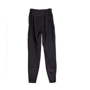 Outdoor Voices Black Track Pants

Great condition! 

Size: Women’s Small